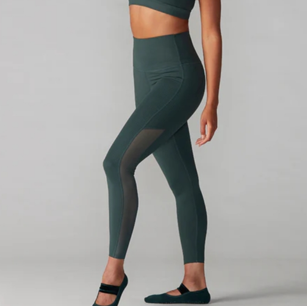 Nwt. Tavi Pace 7/8 Tight Forest Waffle Sz. Xs